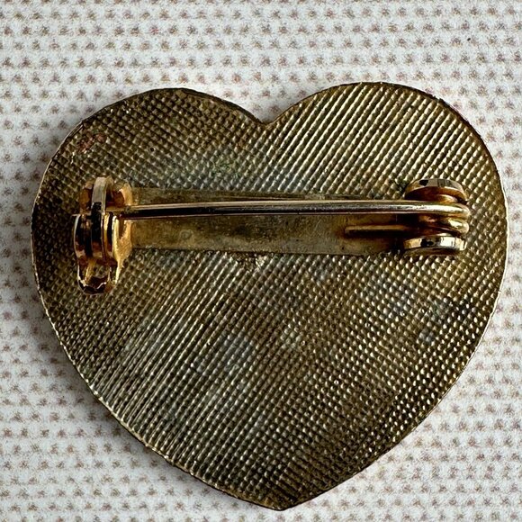 Vintage Enamel Heart Pin W/ Rainbow Sun & Flowers Design 1" Size Gold Tone Back - Picture 7 of 9